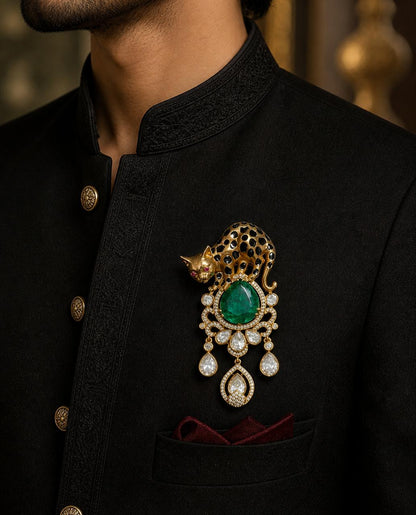 Panther Royale Gemstone Brooch Emerald Stone
