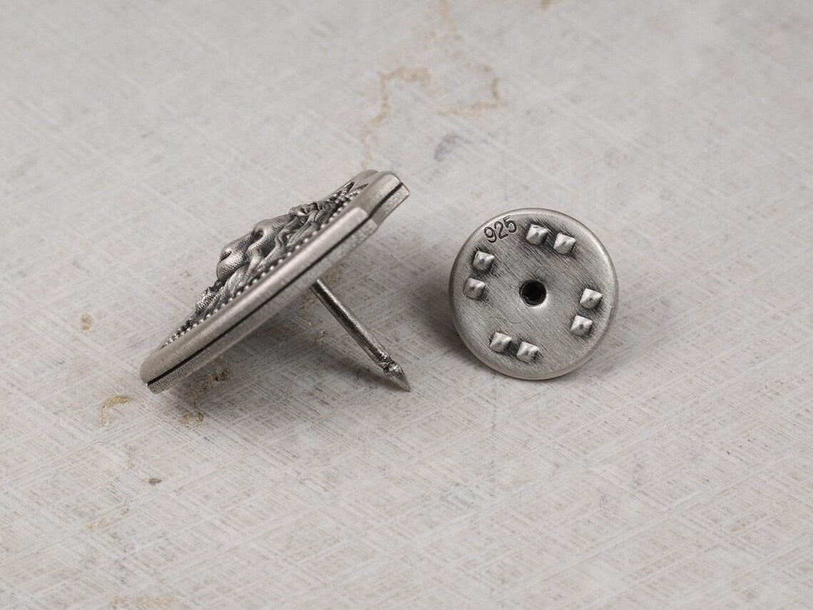 Lion Head Shield Pin Brooch, Medieval Lapel Badge, Jewelry Accessories, Sterling Silver