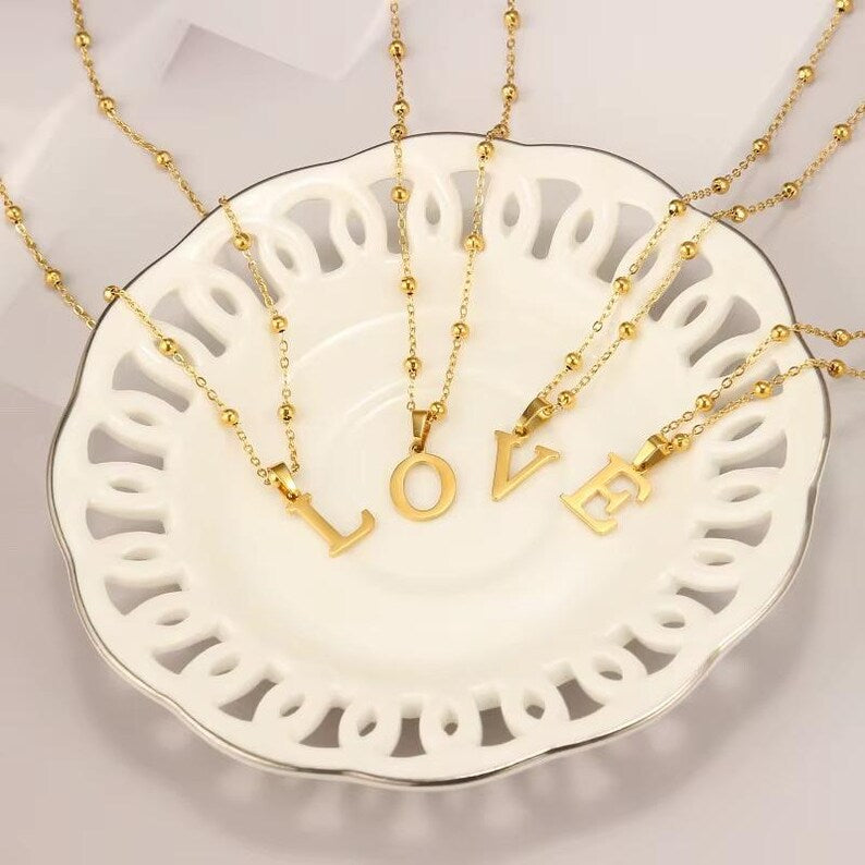 Personalized Letter Pendant Choker in Stainless Steel